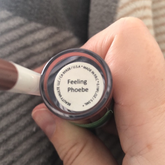 Beauty Vaulte Feeling Phoebe | Lip Gloss Set - Picture 4 of 5